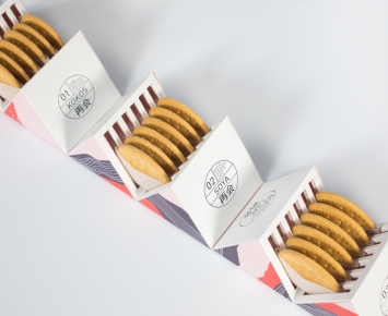 會動的餅干創(chuàng)意包裝盒設計！！！