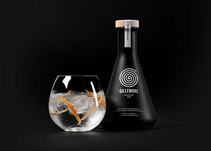 神奇松子酒瓶型包裝設(shè)計(jì)，全新視覺體驗(yàn)