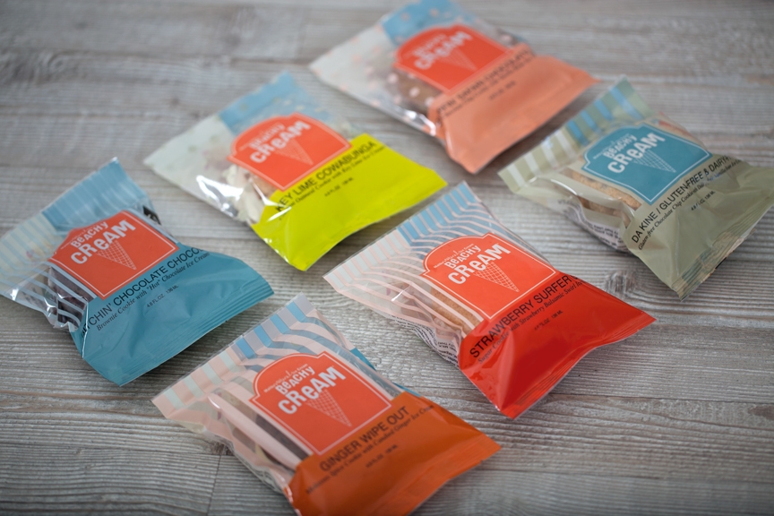 沙灘有機(jī)冰淇淋三明治餐飲食品包裝袋設(shè)計(jì)