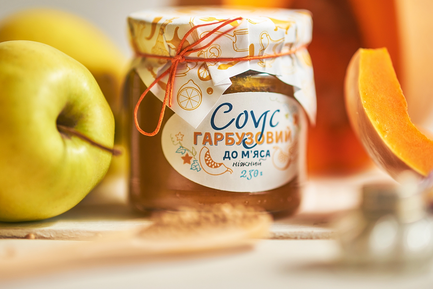 罐裝辣椒醬，南瓜醬食品包裝設(shè)計(jì)