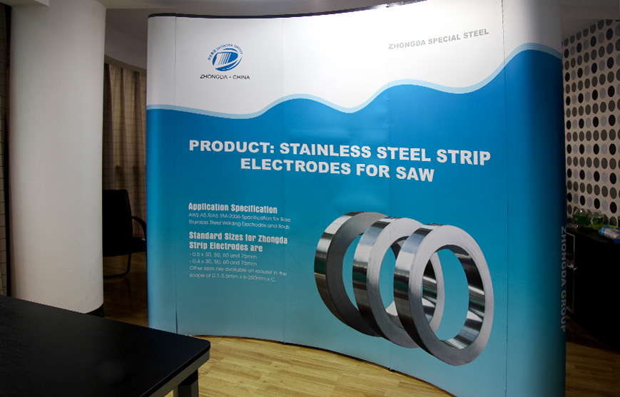 拉網展架設計制作